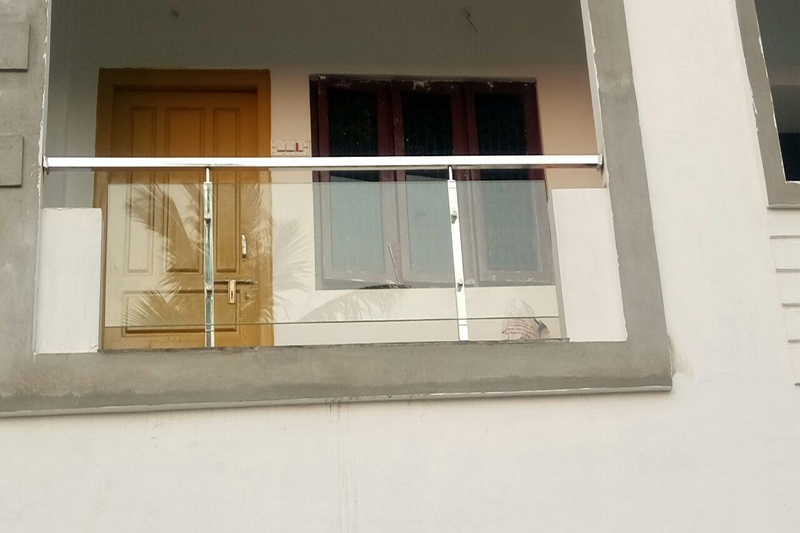 ss-glass-railings