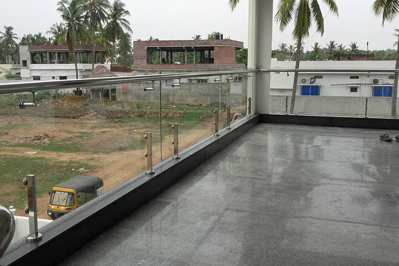 ss-glass-railings