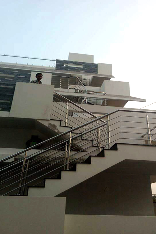 ss-hand-railings